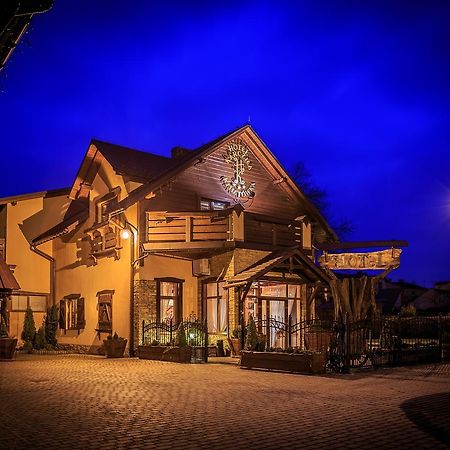 Hotel - Karczma Klimtowka Wolbrom Экстерьер фото